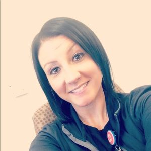 Meet your Posher, April